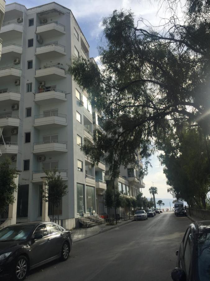 Anisa Vlore Exterior photo